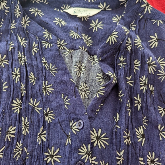 Market and spruce floral tank - Picture 3 of 3